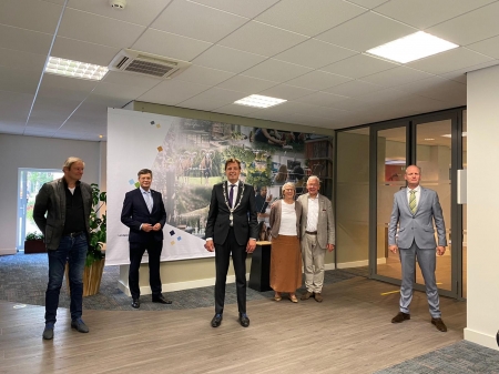 f0564a6c-7865-42d8-9d65-5c38603c429f f0564a6c-7865-42d8-9d65-5c38603c429f