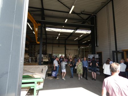 7abdeb4c-fb9b-44e6-8b70-35655685bc76 7abdeb4c-fb9b-44e6-8b70-35655685bc76