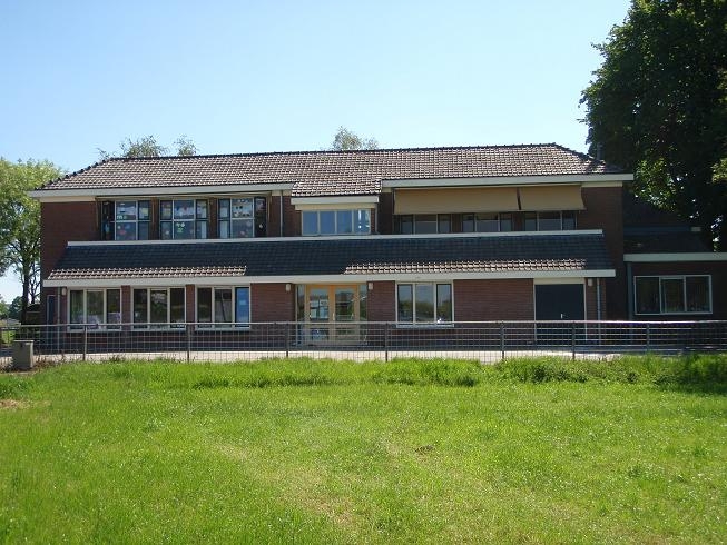 CBS Nederwoudschool te Lunteren CBS Nederwoudschool te Lunteren