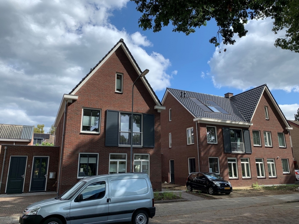 Nb drie woningen te Ede