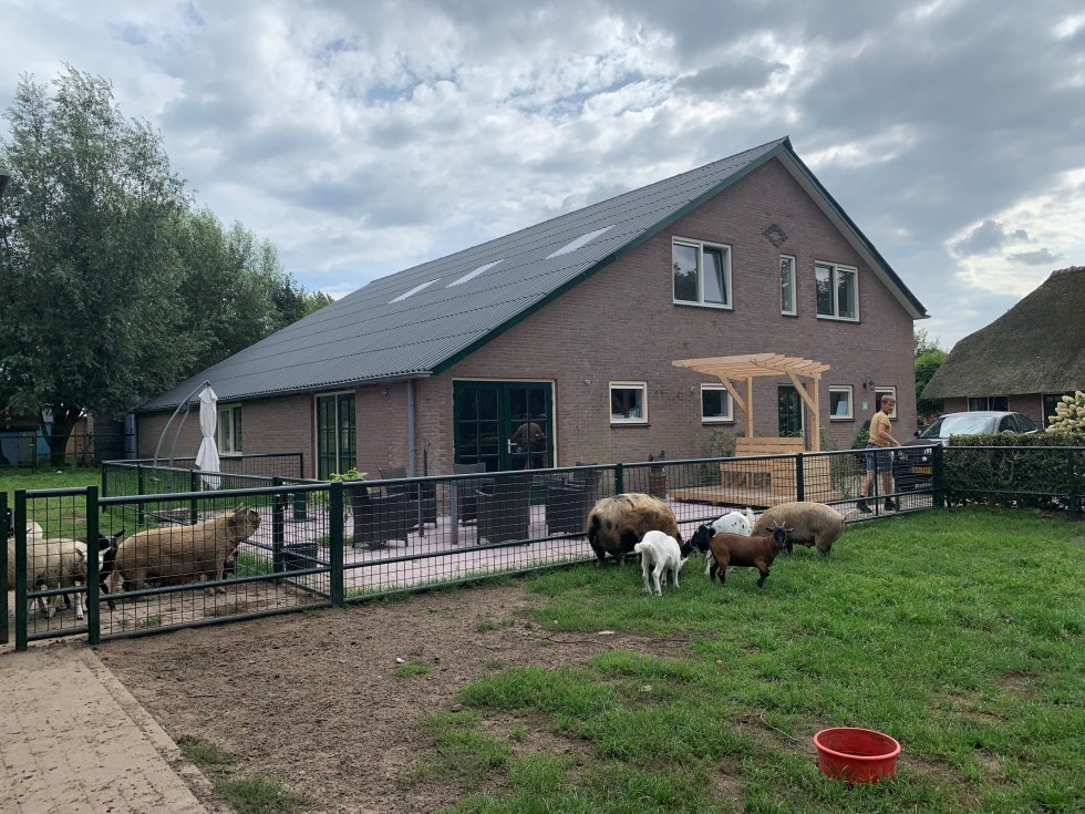 Loods ombouwen naar zorgruimtes Lunteren