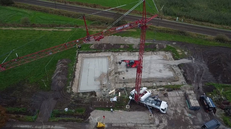 Nieuwbouw loods/jongveestal te Nijkerk Nieuwbouw loods/jongveestal te Nijkerk